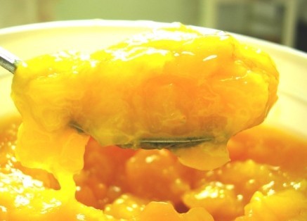Yellow peaches sauce